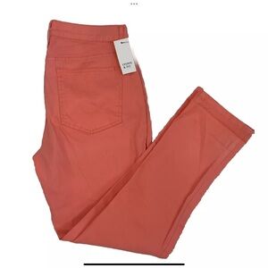 Crown & Ivy Size 6 Coral Glow Denim Crop Pants Jeans Stretch New With Tags